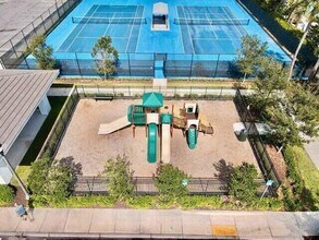 1102 Brinely Pl in Royal Palm Beach, FL - Building Photo - Building Photo