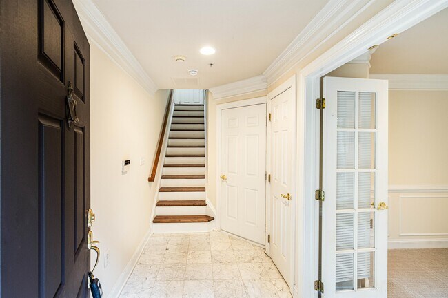 5318 43rd St NW in Washington, DC - Building Photo - Building Photo