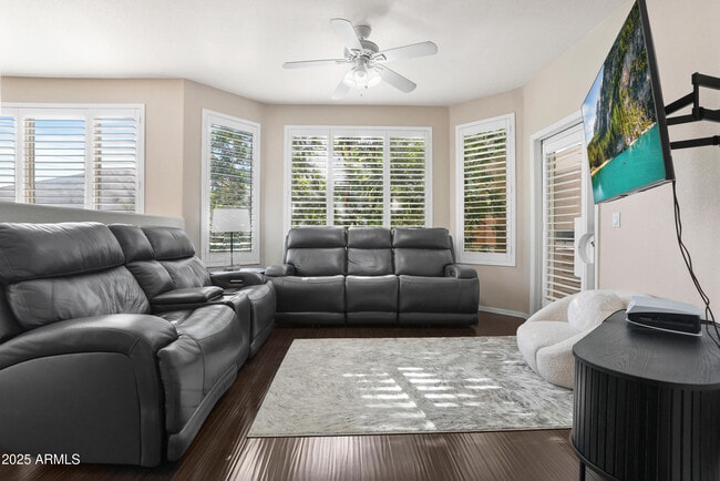 property at 420 W 1st St