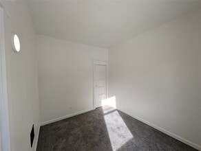 502 E 2nd St in Erie, PA - Building Photo - Building Photo