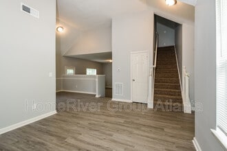 7551 Clear Creek Dr in Lithonia, GA - Building Photo - Building Photo