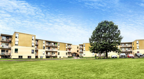 Treeview Apartments in Kingston, ON - Building Photo