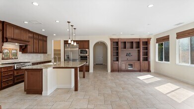 51 Rincon Way in Aliso Viejo, CA - Foto de edificio - Building Photo