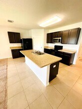 3685 Maidencain St in Clermont, FL - Building Photo - Building Photo