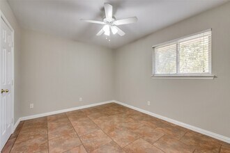 5605 Valley Mills Dr in Garland, TX - Building Photo - Building Photo