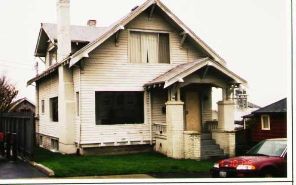 3022 Federal Ave in Everett, WA - Building Photo