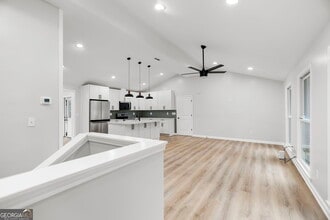 335 Harris Rd in Fayetteville, GA - Building Photo - Building Photo