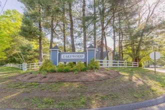 39 Loon Pl in South Windsor, CT - Building Photo - Building Photo