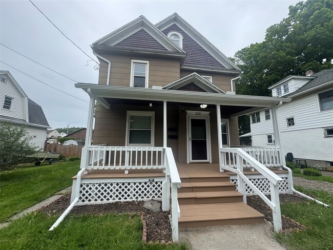 308 Mersereau Ave in Endicott, NY - Building Photo - Building Photo