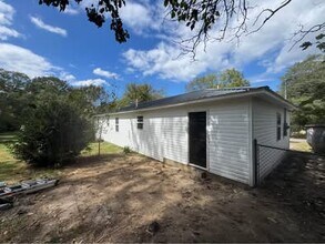 914 Dooley Ave in Albertville, AL - Building Photo - Building Photo