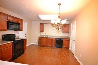 11116 Vollmer Ln in San Antonio, TX - Building Photo - Building Photo