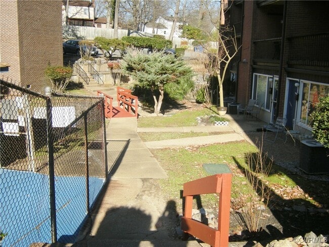 5226 Castlewood Rd in Richmond, VA - Building Photo - Building Photo