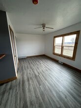 28559 260th Ave in Princeton, IA - Building Photo - Building Photo