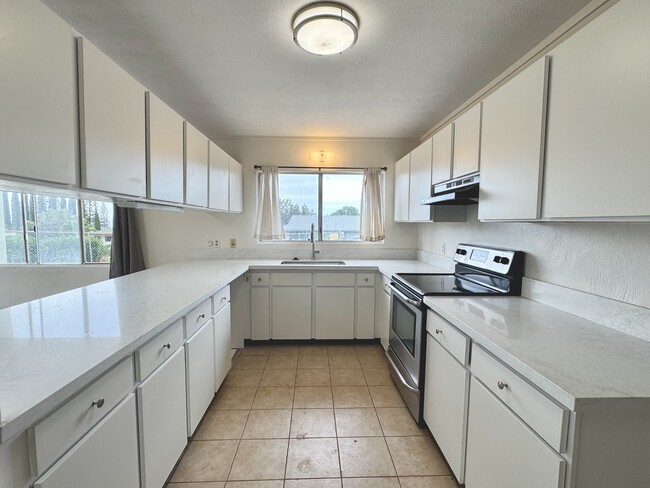 property at 2886 Liholani St
