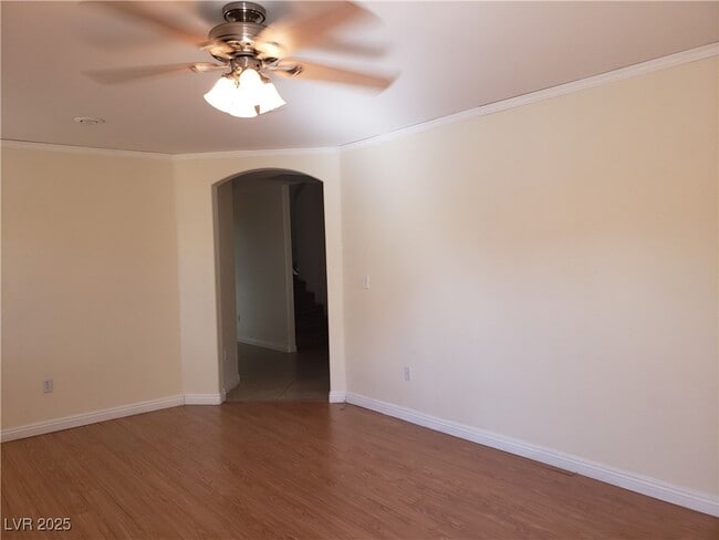 8233 Amphora St in Las Vegas, NV - Building Photo - Building Photo