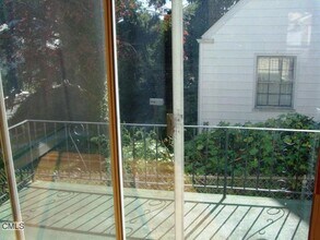 4 Elmwood St in Stamford, CT - Building Photo - Building Photo