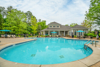 The Heights At Towne Lake in Woodstock, GA - Foto de edificio - Building Photo