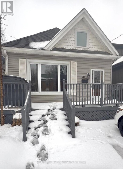 25 Partridge St in London, ON - Building Photo