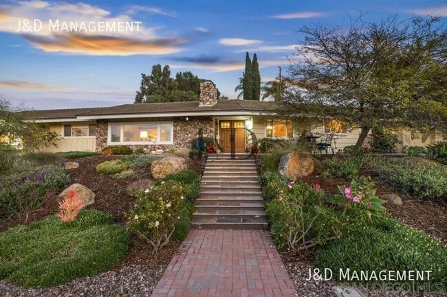 property at 3705 Putter Dr