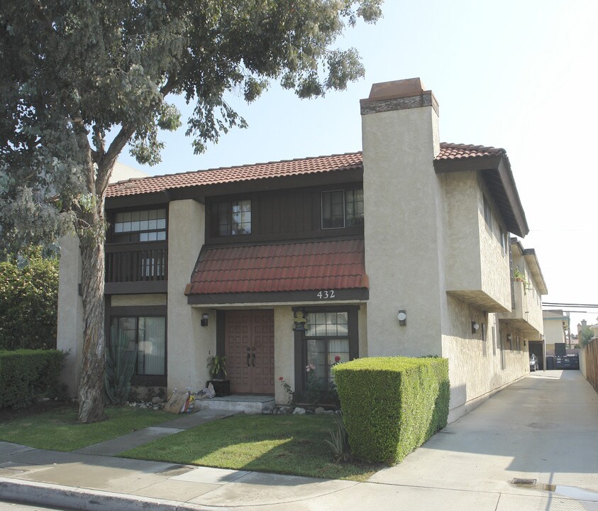 432 N Garfield Ave in Alhambra, CA - Building Photo