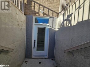 63 Victoria Wood Ave in Springwater, ON - Building Photo - Building Photo