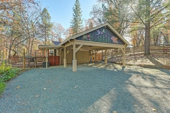 19813 Casa Loma Dr in Grass Valley, CA - Building Photo - Building Photo