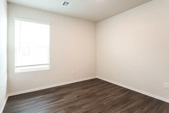 1807 Crimson Lake Blvd in El Reno, OK - Building Photo - Building Photo