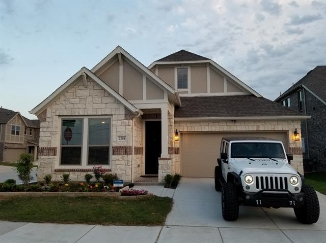 2284 Bower Ln in Carrollton, TX - Building Photo - Building Photo