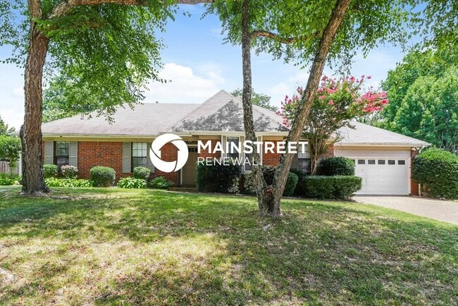 property at 2836 Rockcreek Pkwy