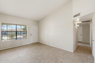 16264 N 66th St in Scottsdale, AZ - Building Photo - Building Photo