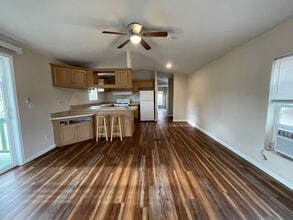5650 Farousse Way in Paso Robles, CA - Building Photo - Building Photo