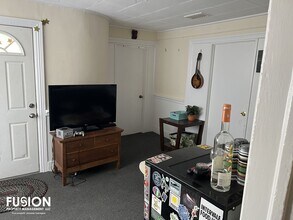 46 Lafountain St in Burlington, VT - Building Photo - Building Photo