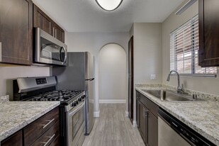 Invitational Apartments in Las Vegas, NV - Building Photo