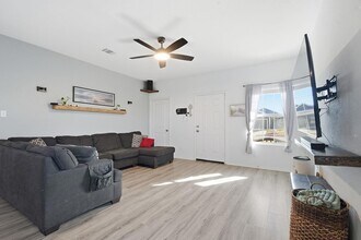 1106 Cattail Ln in Bastrop, TX - Building Photo - Building Photo