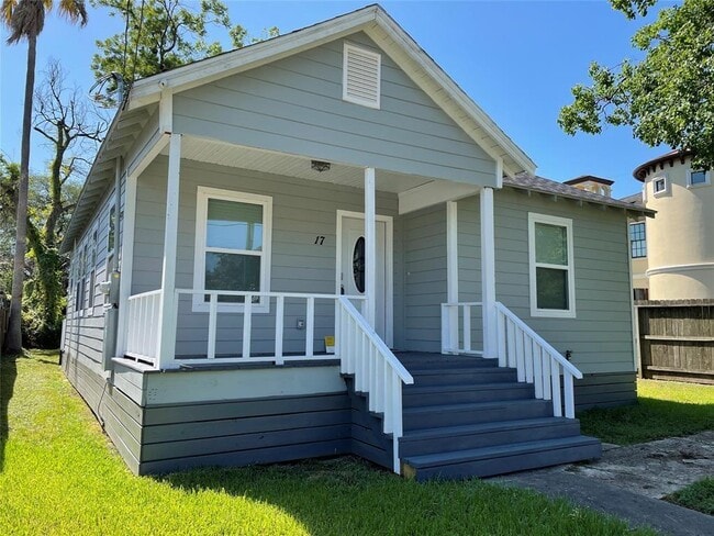 property at 17 Estelle St