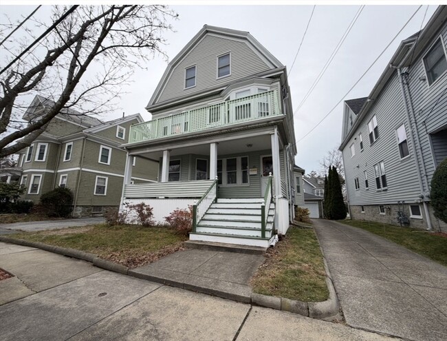 property at 25 Hawthorne St