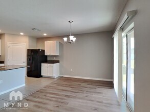 14115 Arbor Pines Dr in Riverview, FL - Building Photo - Building Photo