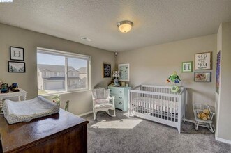 1710 SW Panorama Dr in Pullman, WA - Building Photo - Building Photo