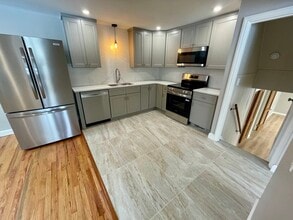 34 Foster Dr in Framingham, MA - Building Photo - Building Photo