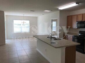 1013 NW 1st Ave in Cape Coral, FL - Building Photo - Building Photo