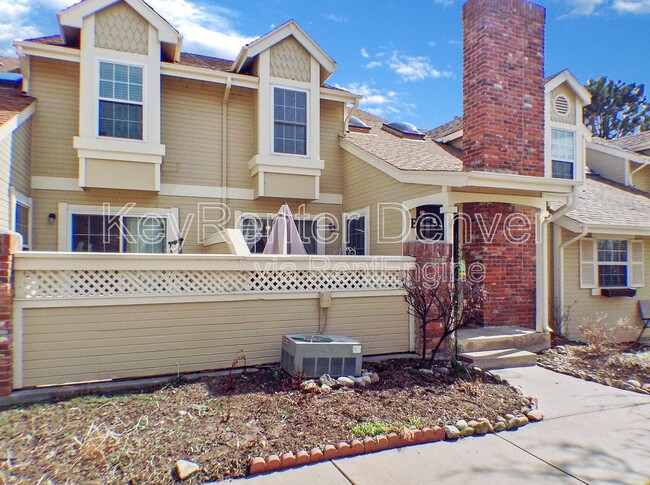 property at 2888 W Long Cir