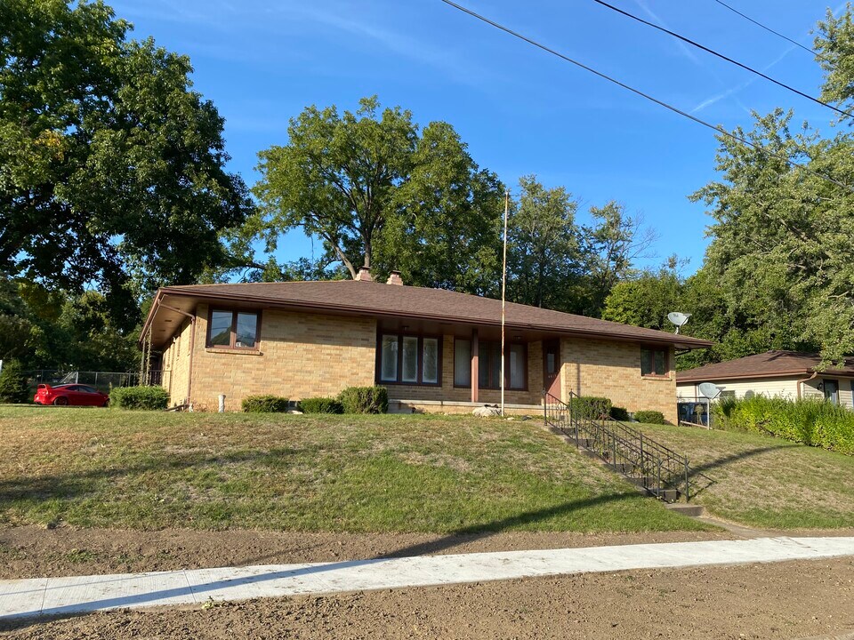 6613 Boston Ave Photo