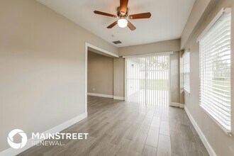 822 Albert Ave in Lehigh Acres, FL - Building Photo - Building Photo