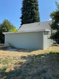 4207 E Hartson Ave in Spokane, WA - Building Photo - Building Photo