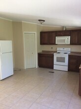 1894 Wild Cherry Dr in Tallahassee, FL - Building Photo - Building Photo