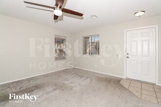 3239 N Rambling Creek Pl in Tucson, AZ - Foto de edificio - Building Photo