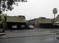 1521-1529 E Fedora Ave in Fresno, CA - Foto de edificio - Building Photo