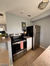 620 SE 47th St in Cape Coral, FL - Building Photo - Building Photo