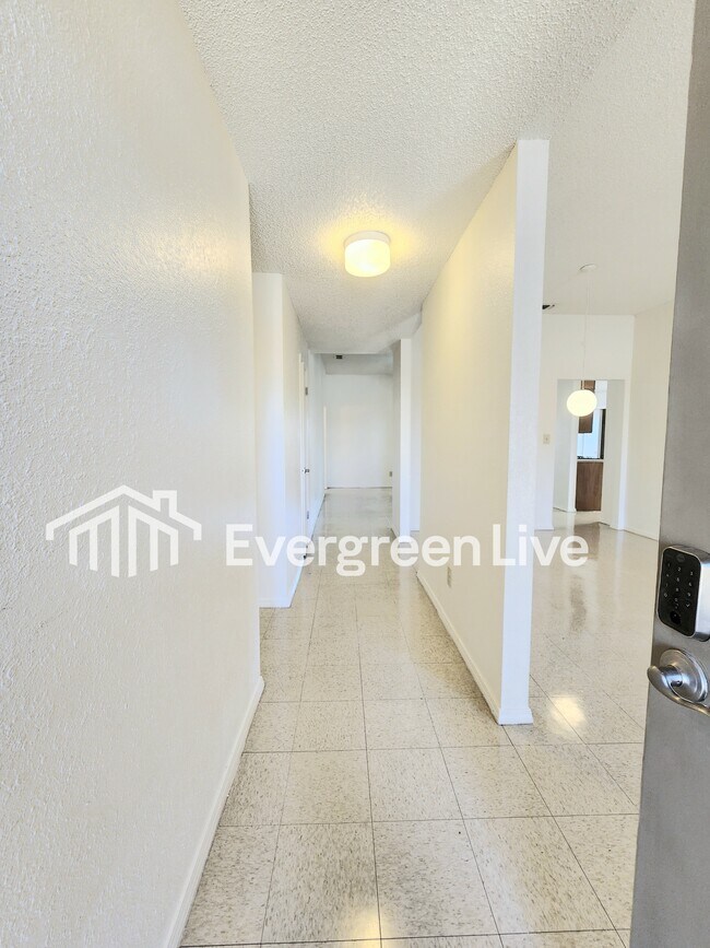 1320 San Felipe Ct in Portales, NM - Building Photo - Building Photo