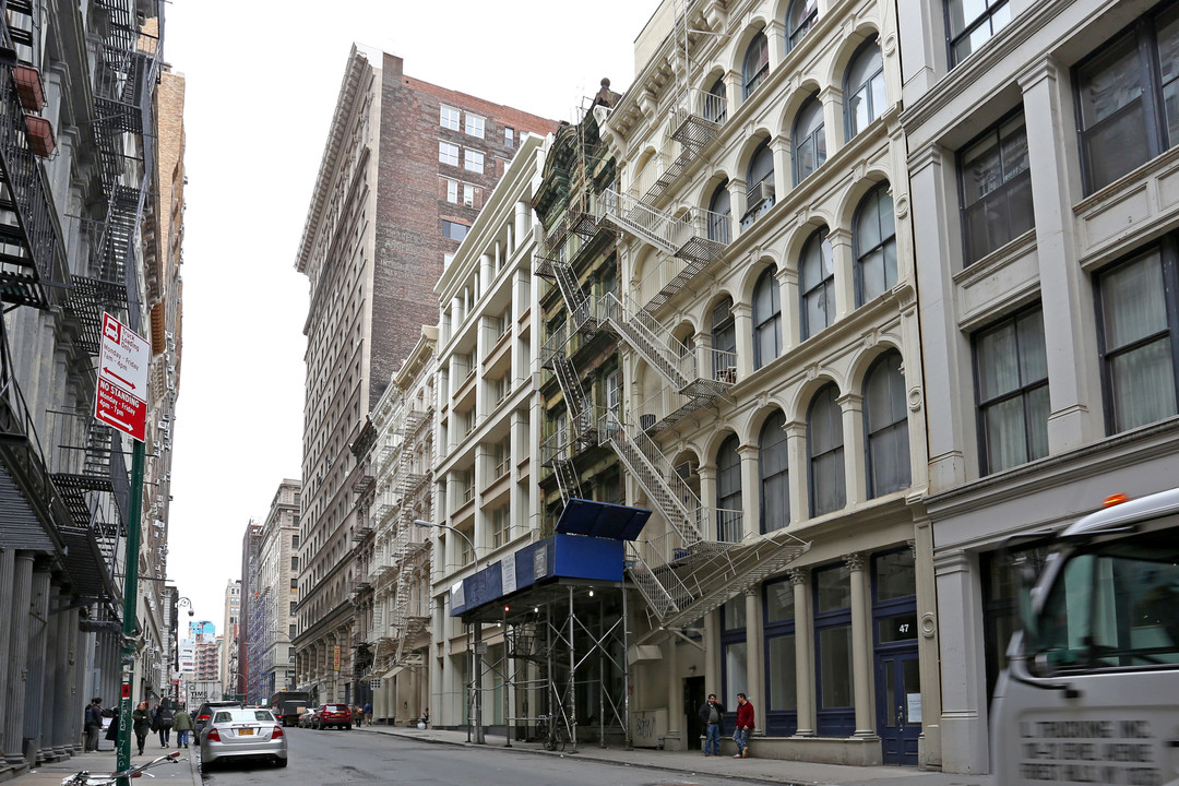 49 Walker St in New York, NY - Building Photo